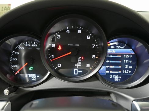 Used 2015 Porsche Boxster image 24