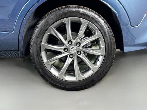 New 2026 Buick Encore GX Avenir w/ Avenir Technology Package AWD/4WD image 32