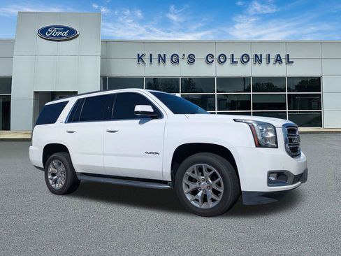 Used 2017 GMC Yukon SLT w/ Open Road Package RWD image 1