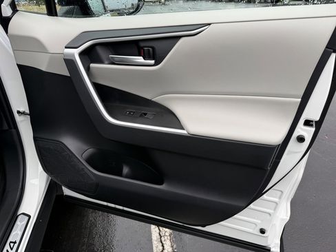 New 2025 Toyota RAV4 XLE Premium image 41