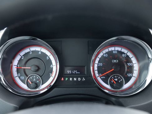 Used 2014 Dodge Grand Caravan SE FWD image 33