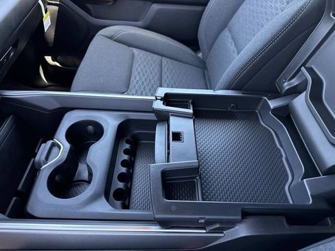 New 2026 RAM 1500 2WD Crew Cab image 30