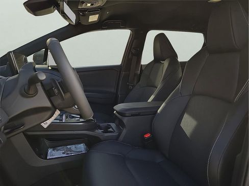 New 2026 Subaru Solterra Limited image 14