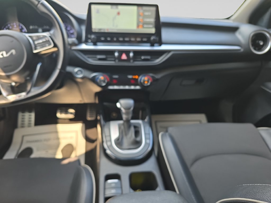 Used 2022 Kia Forte GT-Line w/ GT-Line Technology Package FWD image 18