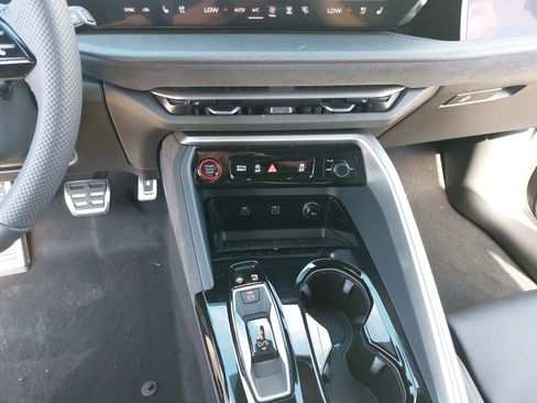 New 2026 Audi SQ5 Premium Plus AWD/4WD image 22