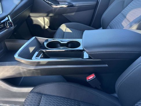 Used 2025 Chevrolet Equinox LT image 14