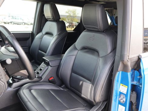 Certified 2025 Ford Bronco Badlands image 16