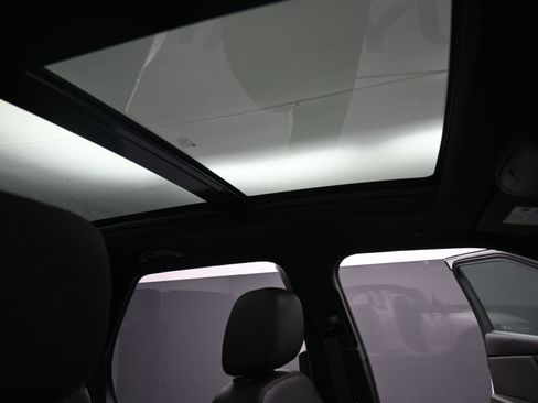 Certified 2025 Chevrolet Blazer RS w/ Enhanced Convenience Package image 21