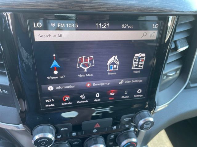 Used 2020 RAM 1500 Laramie AWD/4WD image 41