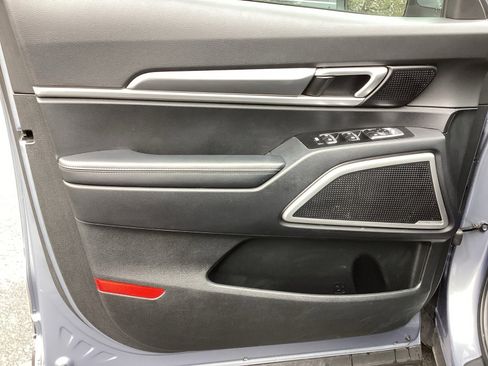 Used 2022 Kia Telluride S image 23