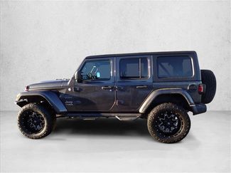 Used 2019 Jeep Wrangler Unlimited Sahara video 2