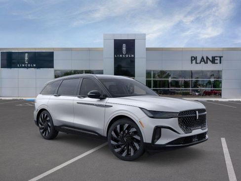 New 2026 Lincoln Nautilus Reserve w/ Jet Appearance Package image 7