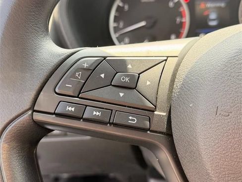Used 2025 Nissan Sentra S FWD image 14