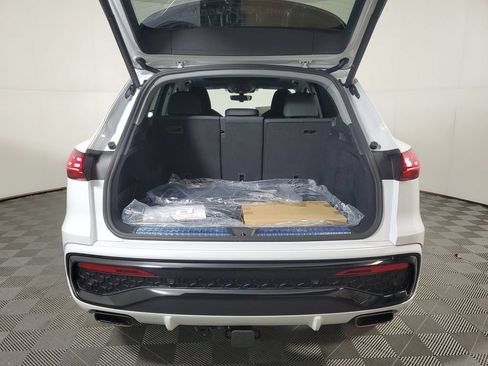 New 2026 Audi Q5 Premium Plus AWD/4WD image 9