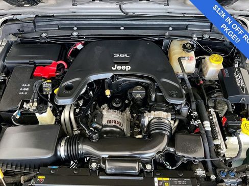 Used 2020 Jeep Gladiator Rubicon image 13