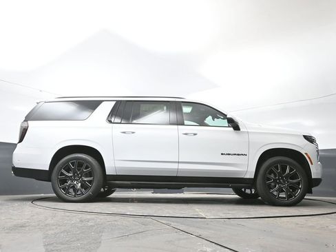 New 2026 Chevrolet Suburban RST w/ RST Capability Package image 49