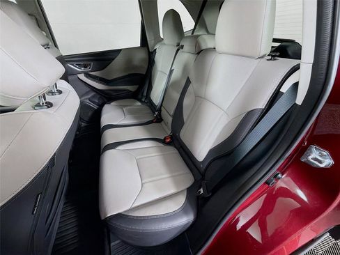 Certified 2024 Subaru Forester Limited image 24