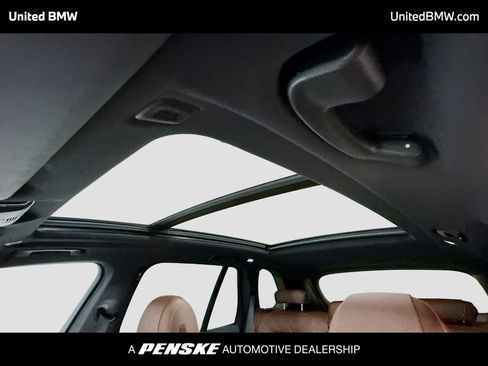 Used 2024 BMW X5 xDrive50e w/ M Sport Package AWD/4WD image 12