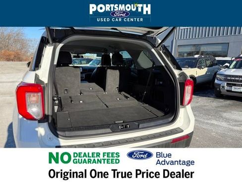 Certified 2022 Ford Explorer XLT w/ Equipment Group 202A image 12