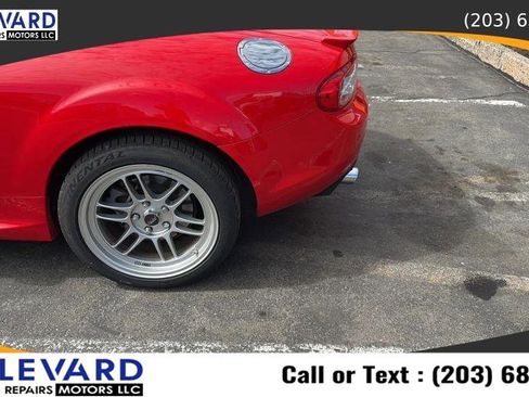 Used 2010 MAZDA MX-5 Miata Sport RWD image 10