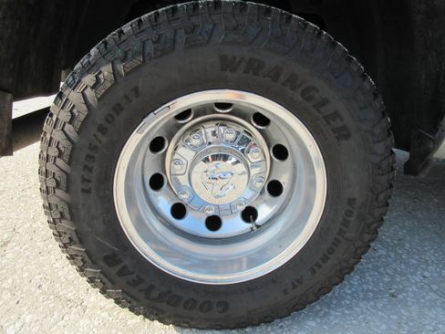 Used 2023 RAM 3500 Laramie AWD/4WD image 5