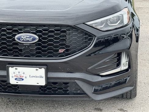 Used 2019 Ford Edge ST w/ Equipment Group 401A AWD/4WD image 9