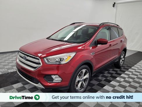 Used 2017 Ford Escape SE w/ Equipment Group 201A FWD image 1