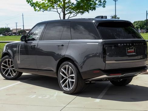 New 2026 Land Rover Range Rover Long Wheelbase SE AWD/4WD image 11