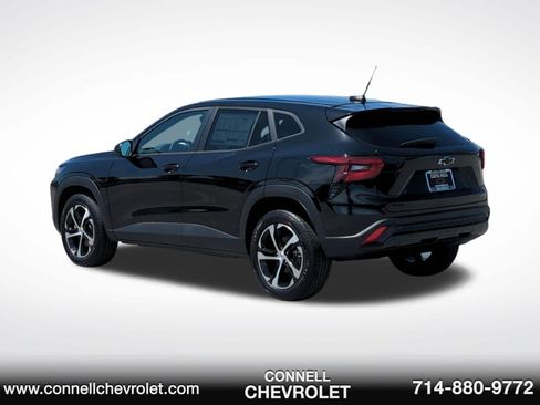 New 2026 Chevrolet Trax RS FWD image 7