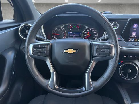 Used 2022 Chevrolet Blazer LT image 25