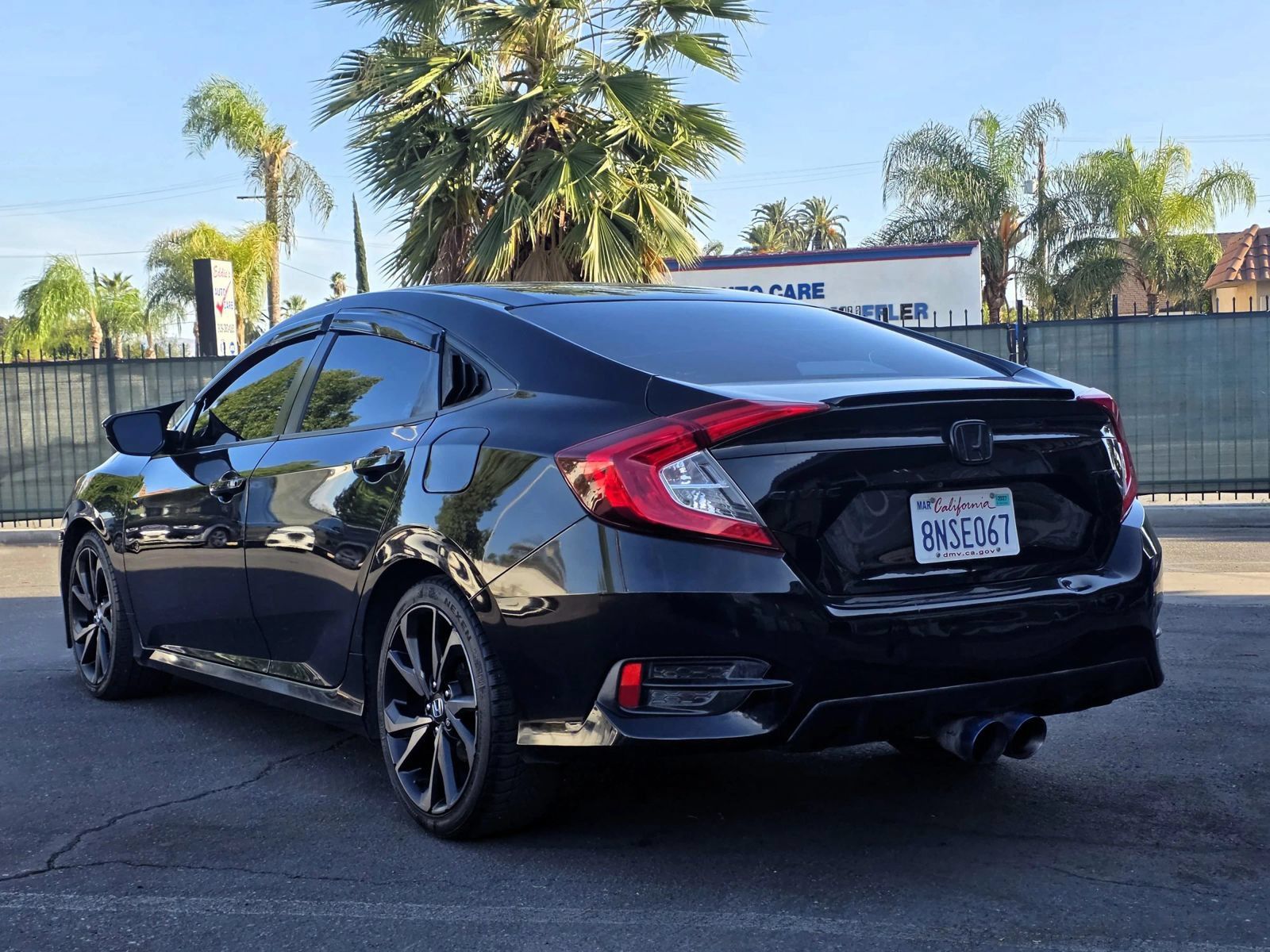 Used 2020 Honda Civic Sport image 4