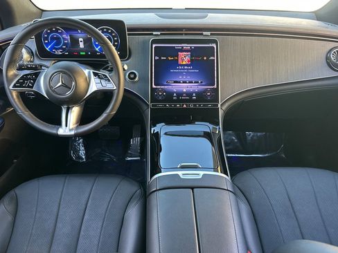 Certified 2023 Mercedes-Benz EQE 350+ SUV image 4