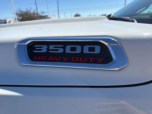 Used 2020 RAM 3500 Laramie image 8