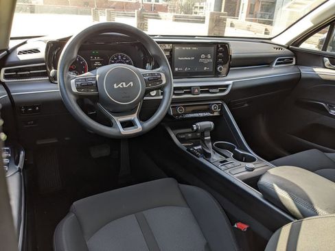 Used 2022 Kia K5 LXS FWD image 12