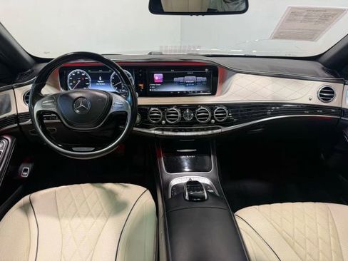 Used 2016 Mercedes-Benz Maybach S 600 image 17