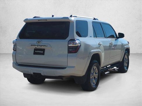 Used 2021 Toyota 4Runner SR5 Premium w/ Moonroof Package RWD image 5