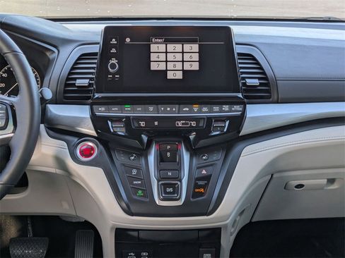 Used 2025 Honda Odyssey EX-L image 13
