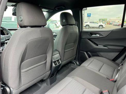 New 2027 Chevrolet Equinox LT FWD image 32