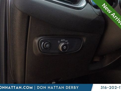 Used 2024 Chevrolet Equinox LT w/ LPO, Floor Liner Package FWD image 16