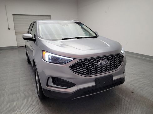 Used 2024 Ford Edge SEL image 14