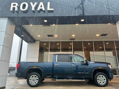 Used 2020 GMC Sierra 2500 Denali w/ Denali Ultimate Package AWD/4WD image 1
