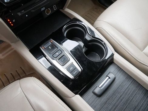 Used 2019 Honda Pilot Touring image 27