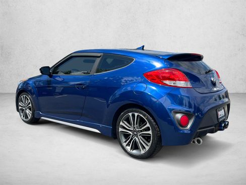 Used 2017 Hyundai Veloster Turbo FWD image 7