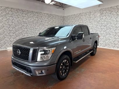 Used 2019 Nissan Titan PRO-4X w/ Pro-4x Convenience Package