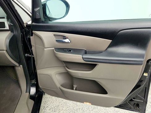 Used 2015 Honda Odyssey Touring image 29