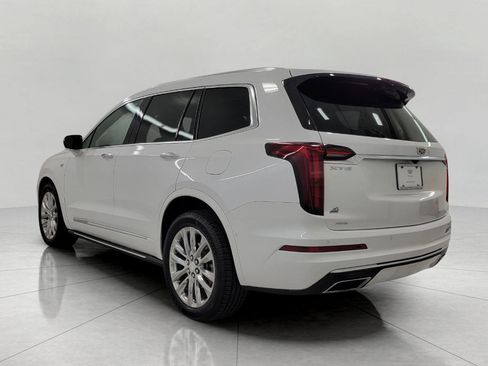 Used 2022 Cadillac XT6 Premium Luxury w/ Technology Package AWD/4WD image 20