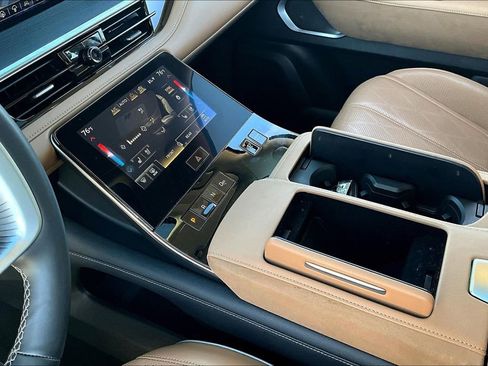 Certified 2025 INFINITI QX80 Sensory w/ Exterior Package image 18