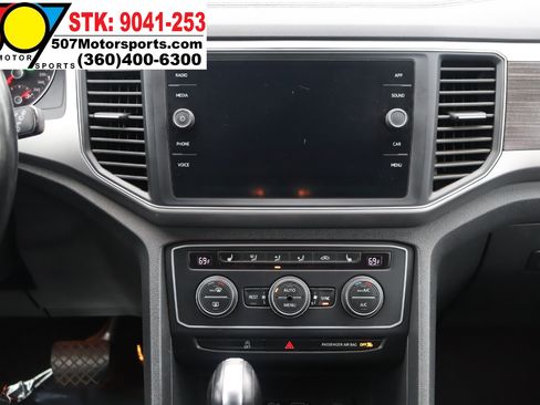 Used 2019 Volkswagen Atlas SE image 18