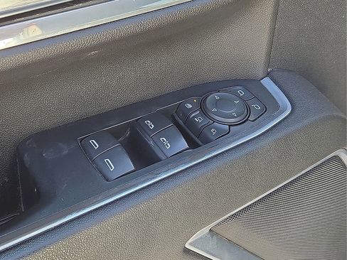 Used 2024 Chevrolet Silverado 2500 LTZ image 21