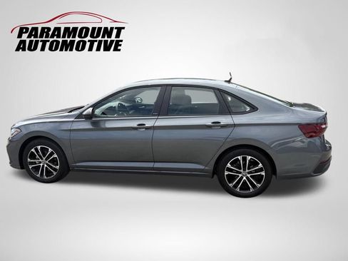 Used 2025 Volkswagen Jetta Sport FWD image 8